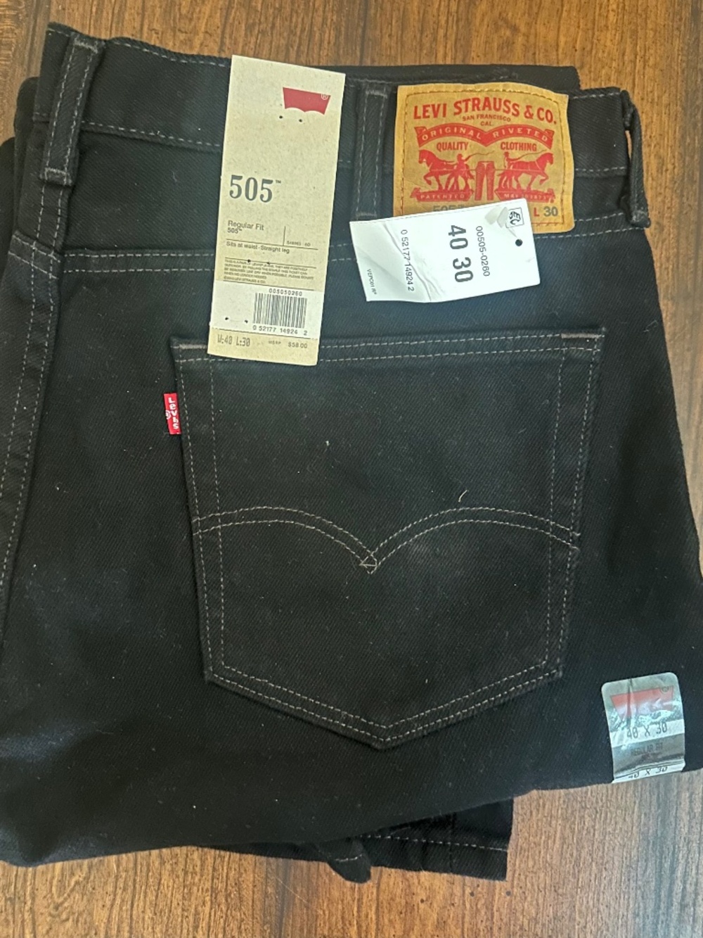 Levi’s 505 NWT 40x30 Black